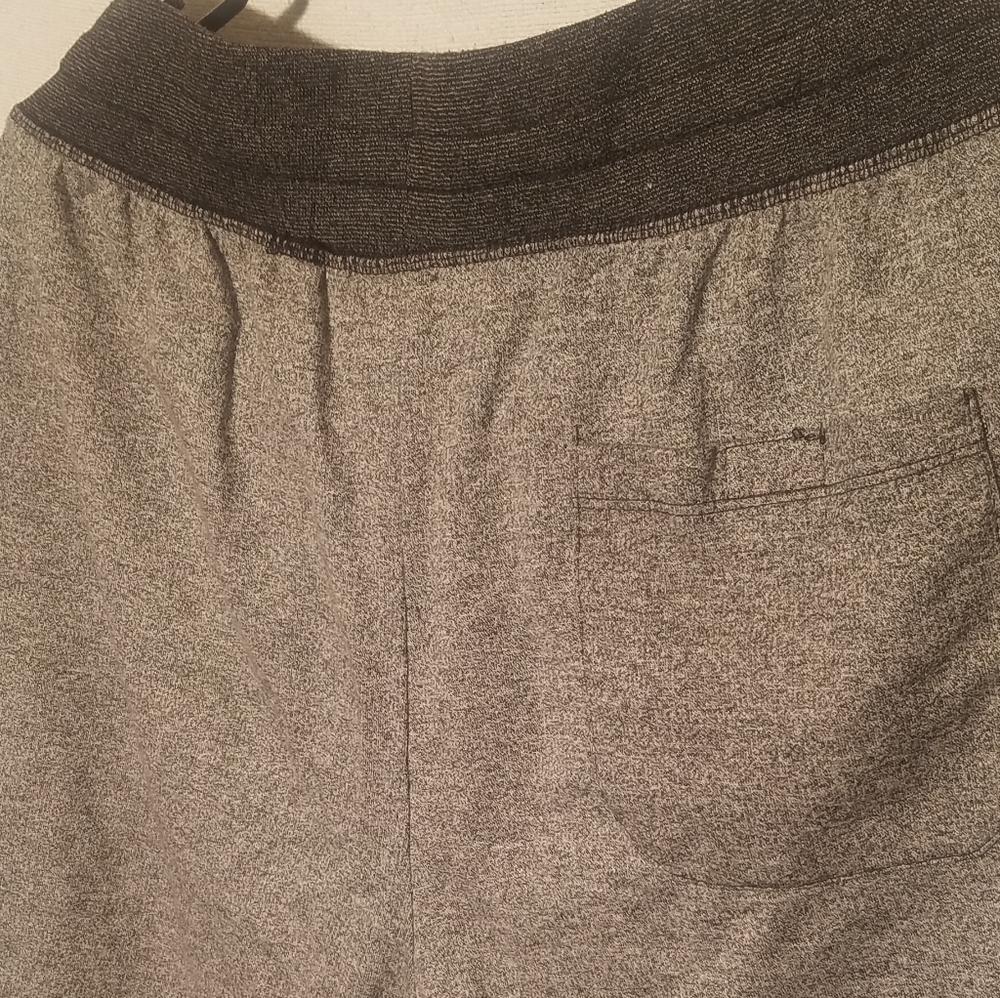 Men's Adult Gray NBA Basketball Athletic Shorts Me - Picture 7 of 7